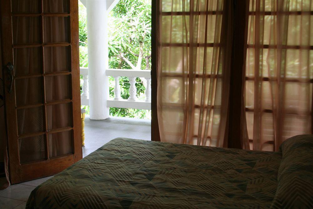 Pure Oasis Resort Negril Bagian luar foto