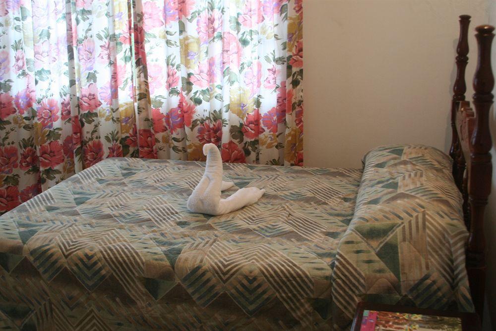 Pure Oasis Resort Negril Bagian luar foto