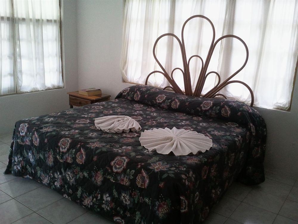 Pure Oasis Resort Negril Bagian luar foto
