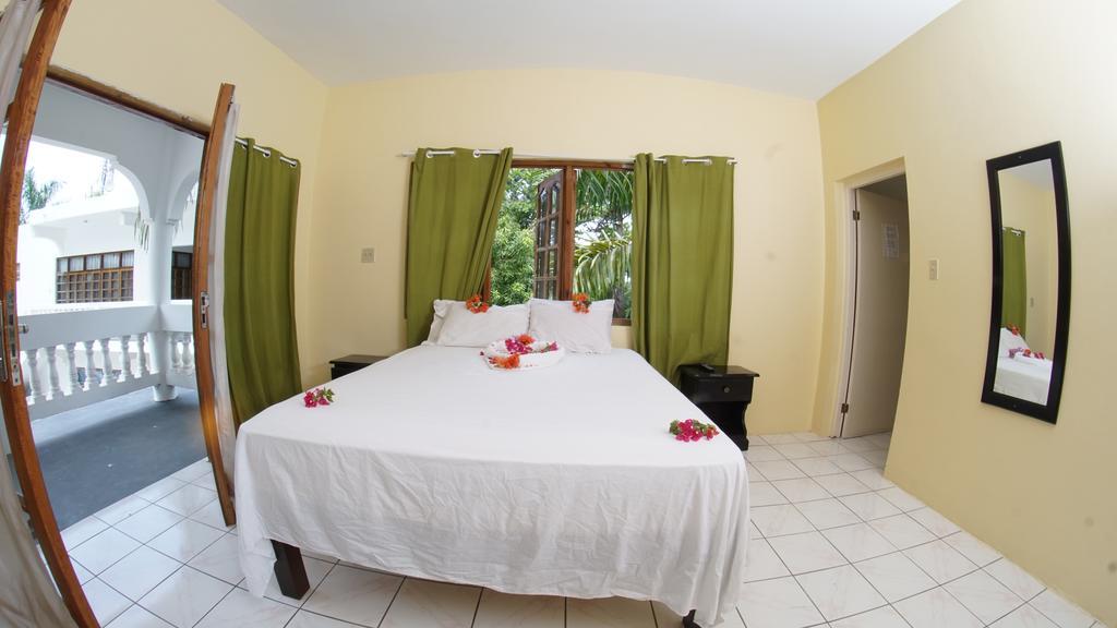 Pure Oasis Resort Negril Bagian luar foto